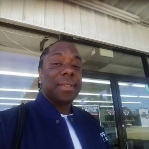 Meet your Posher, Carl